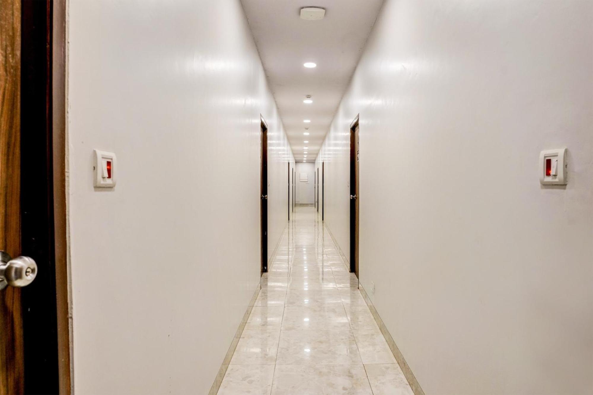 Hotel O Didar House Нави Мумбай Екстериор снимка