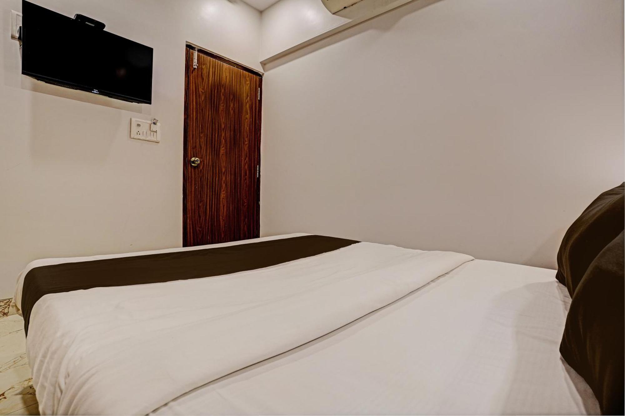 Hotel O Didar House Нави Мумбай Екстериор снимка